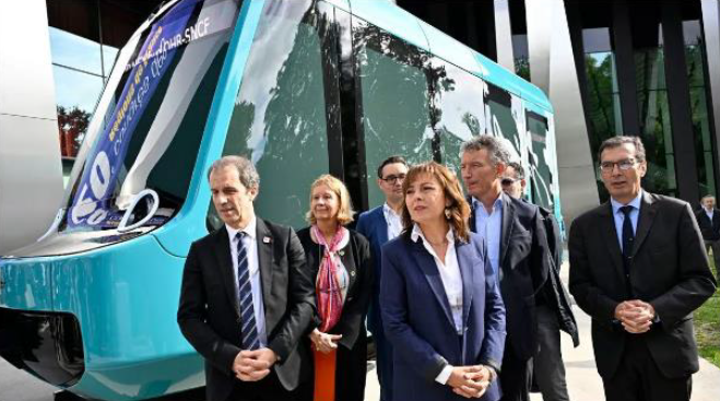 VIDEOS – Alsace-based Lohr Industrie and the SNCF launch a battery-powered train for short rural lines