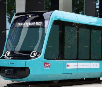 An electric train to save small rural lines, manufactured in Alsace by Lohr Industries